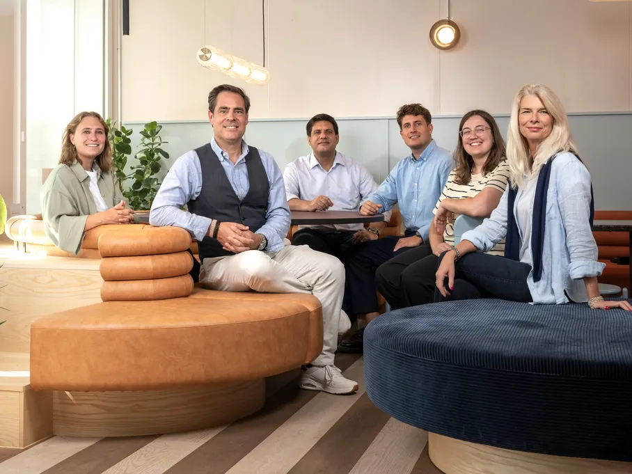 Das Team von LEADO und Pfyffer Partner AG im Büro in Ebmatingen